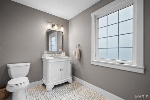 Tiny photo for 412 Hawbrook Court, Kirkwood, MO 63122 (MLS # 26011111)