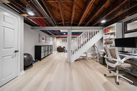 Tiny photo for 412 Hawbrook Court, Kirkwood, MO 63122 (MLS # 26011111)