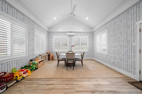 Tiny photo for 412 Hawbrook Court, Kirkwood, MO 63122 (MLS # 26011111)