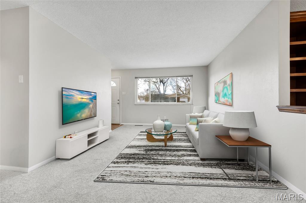 2045 Teakwood Manor Drive