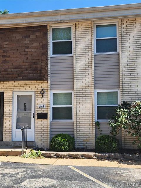 Tiny photo for 815 Portsdown Rd Rd, Ballwin, MO 63011 (MLS # 25074881)