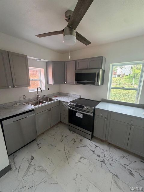 Tiny photo for 4110 Dryden Avenue, St Louis, MO 63115 (MLS # 26022205)