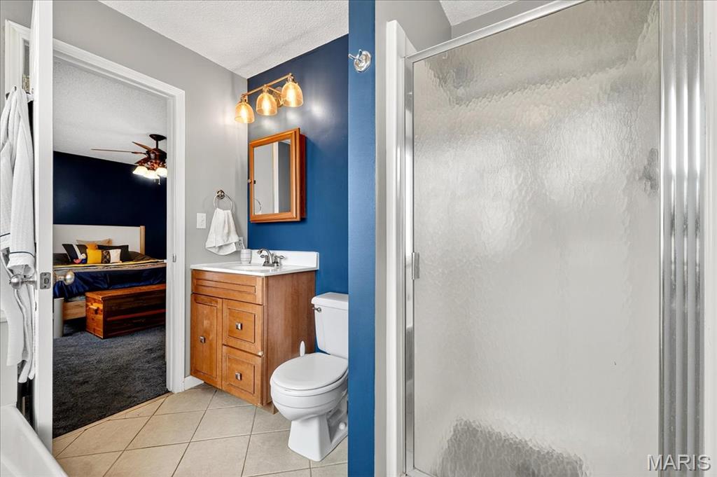 Arnold, Missouri 63010, United States, 3 Bedrooms Bedrooms, ,3 BathroomsBathrooms,Residential,Active,221847