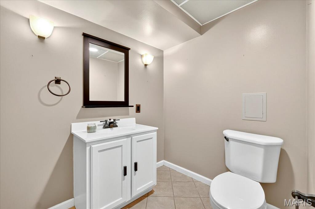 Arnold, Missouri 63010, United States, 3 Bedrooms Bedrooms, ,3 BathroomsBathrooms,Residential,Active,221847