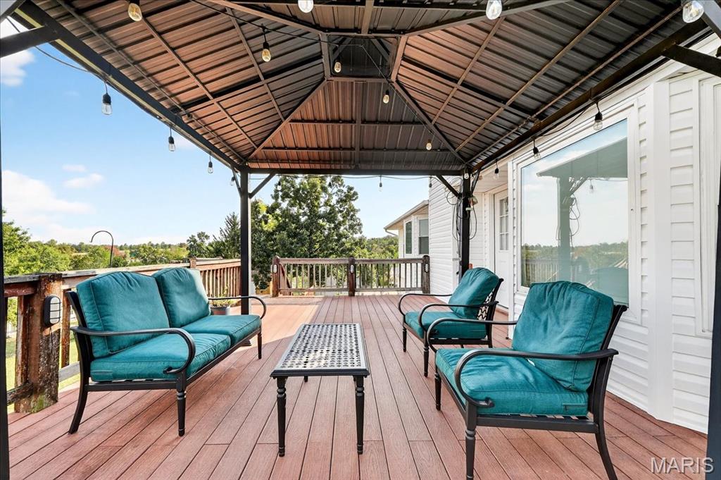 Arnold, Missouri 63010, United States, 3 Bedrooms Bedrooms, ,3 BathroomsBathrooms,Residential,Active,221847