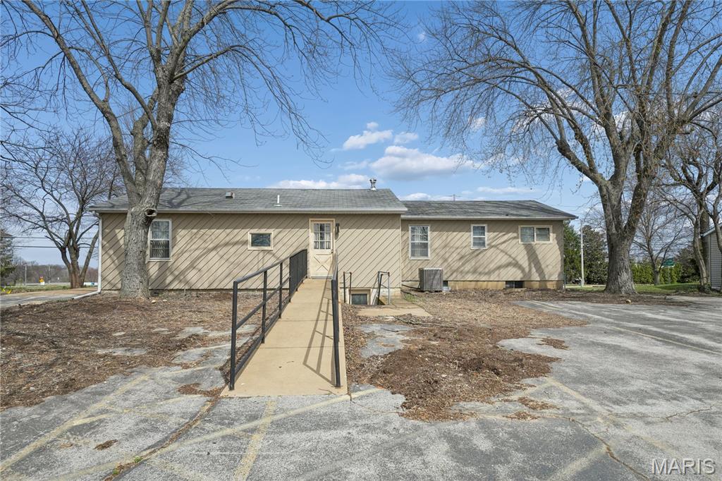 Voss Grove - Commercial Sale