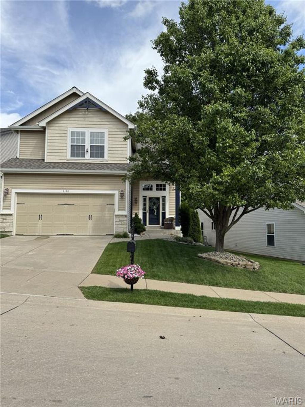 Photo of 7196 Tournament Drive, St Louis, MO 63129 (MLS # 26025704)