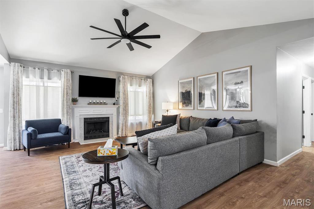 Est Of Chateau Woods #2 - Residential