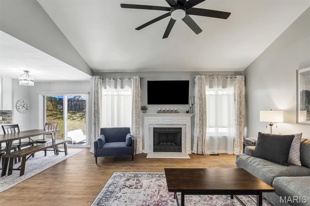 Est Of Chateau Woods #2 - Residential