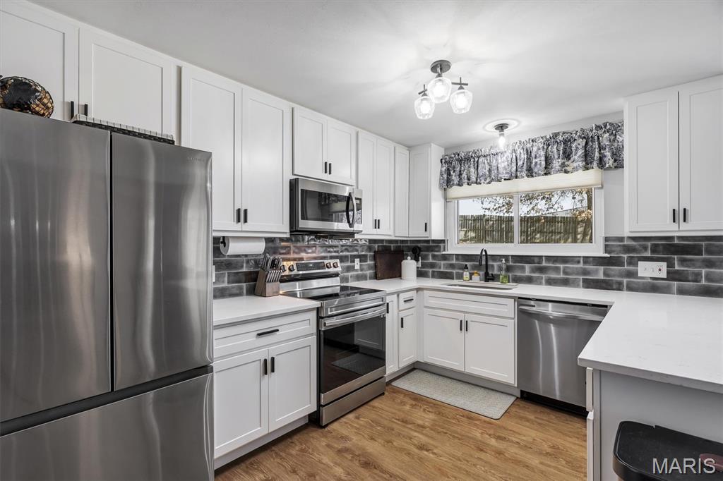 Est Of Chateau Woods #2 - Residential