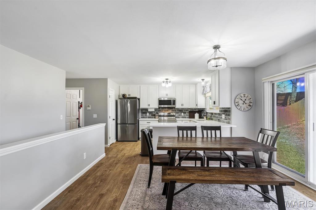 Est Of Chateau Woods #2 - Residential