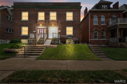 Photo of 4018 Castleman Avenue, St Louis, MO 63110 (MLS # 26054969)