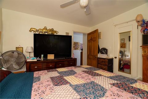 Tiny photo for 505 S Linn Avenue, Belle, MO 65013 (MLS # 26028875)