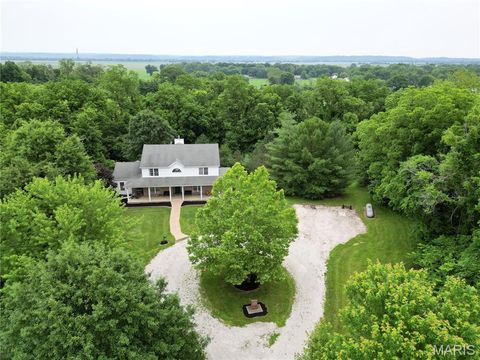 Tiny photo for 4 Hahn Estates Road, Winfield, MO 63389 (MLS # 25040222)