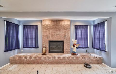 Tiny photo for 4 Hahn Estates Road, Winfield, MO 63389 (MLS # 25040222)
