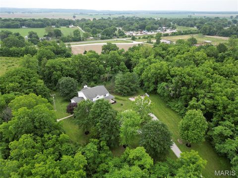 Tiny photo for 4 Hahn Estates Road, Winfield, MO 63389 (MLS # 25040222)