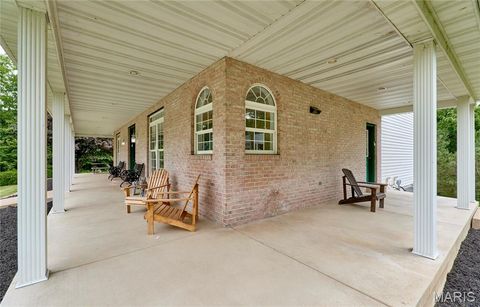 Tiny photo for 4 Hahn Estates Road, Winfield, MO 63389 (MLS # 25040222)