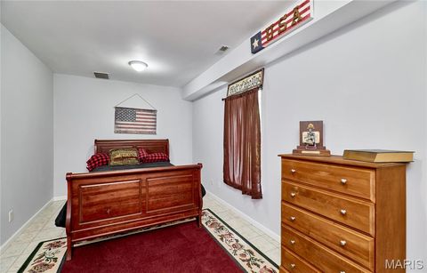 Tiny photo for 4 Hahn Estates Road, Winfield, MO 63389 (MLS # 25040222)