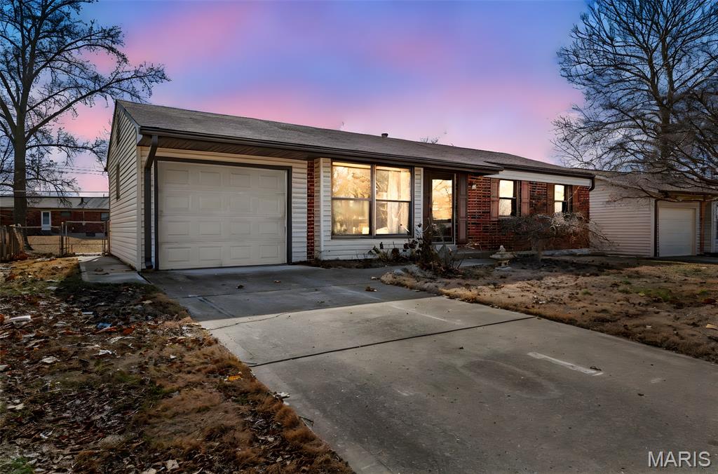 St Chas Hills #1 - Residential