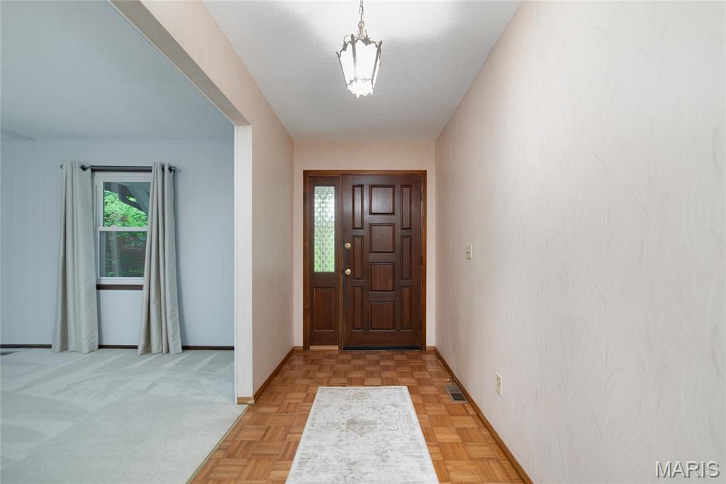 4051 Fleur De Lis Drive