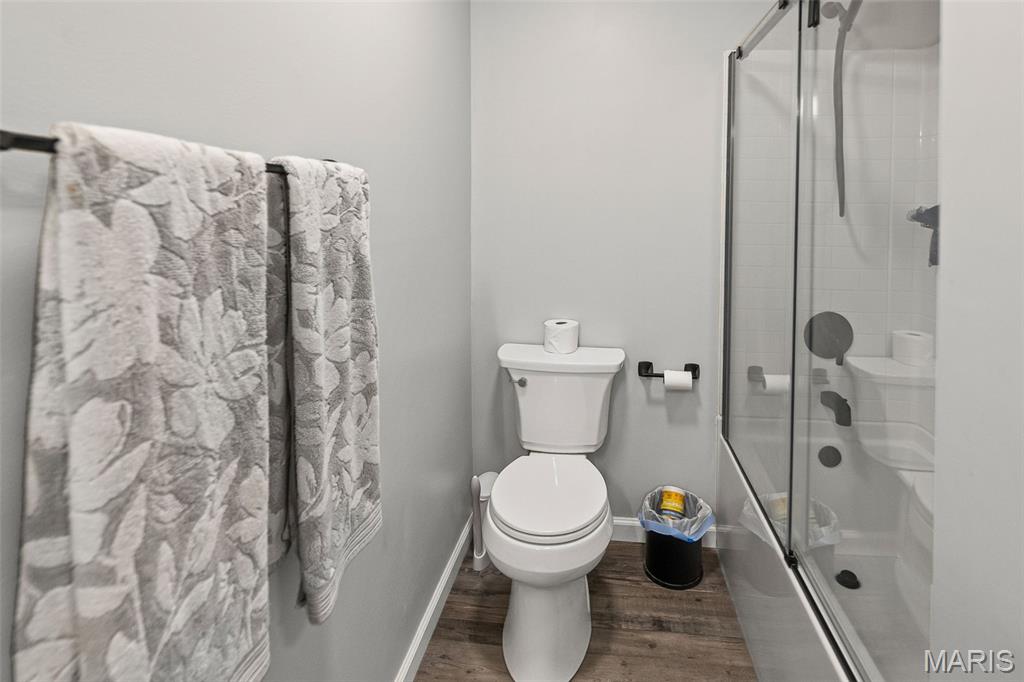 Jerseyville, Illinois 62052, United States, 4 Bedrooms Bedrooms, ,2 BathroomsBathrooms,Residential,Active,178645