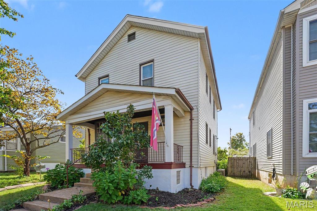 Photo of 5234 Blow Street, St Louis, MO 63109 (MLS # 26067090)