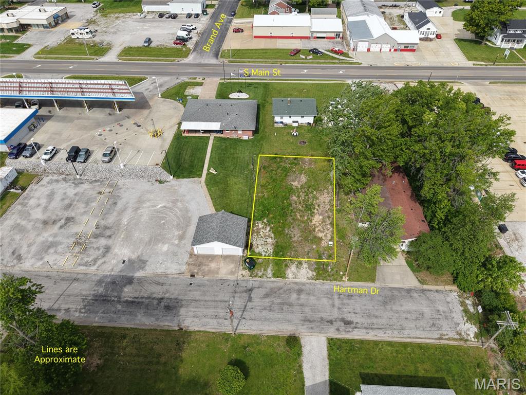 Photo 1 of 13 — 825 Hartman Drive, Red Bud, IL 62278