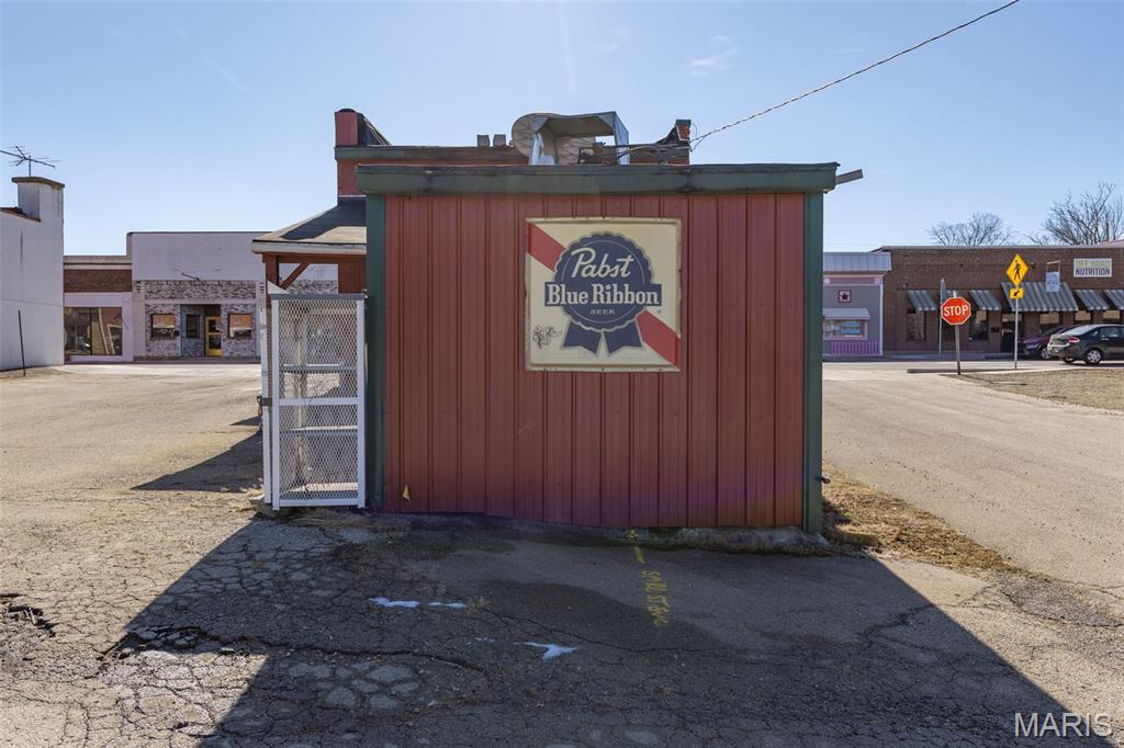 Bogytown - Commercial Sale