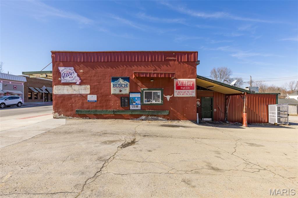 Bogytown - Commercial Sale