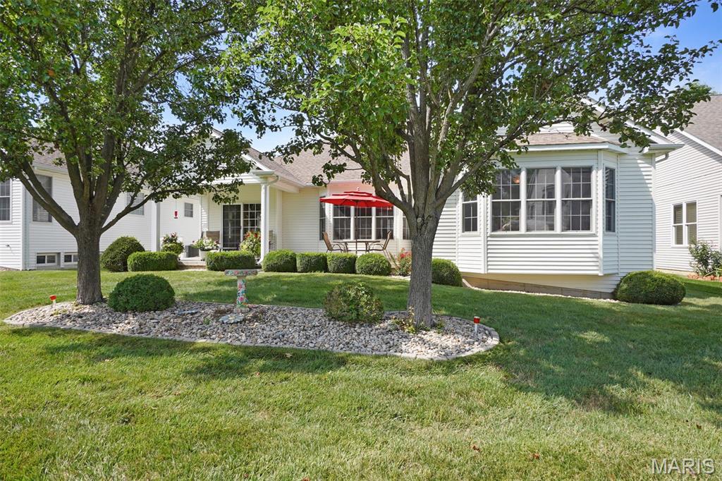 Lake St Louis, Missouri 63367, United States, 2 Bedrooms Bedrooms, ,2 BathroomsBathrooms,Residential,Pending,182341