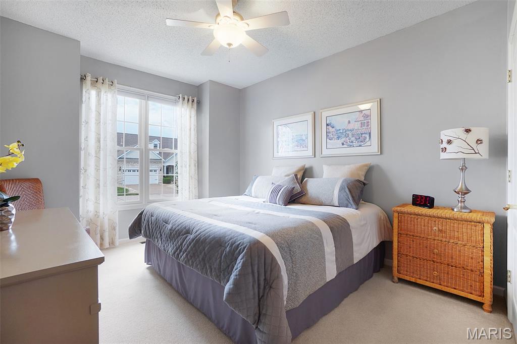 Lake St Louis, Missouri 63367, United States, 2 Bedrooms Bedrooms, ,2 BathroomsBathrooms,Residential,Pending,182341