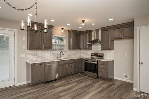 Tiny photo for 301 Excalibur Boulevard, Troy, MO 63379 (MLS # 26050178)