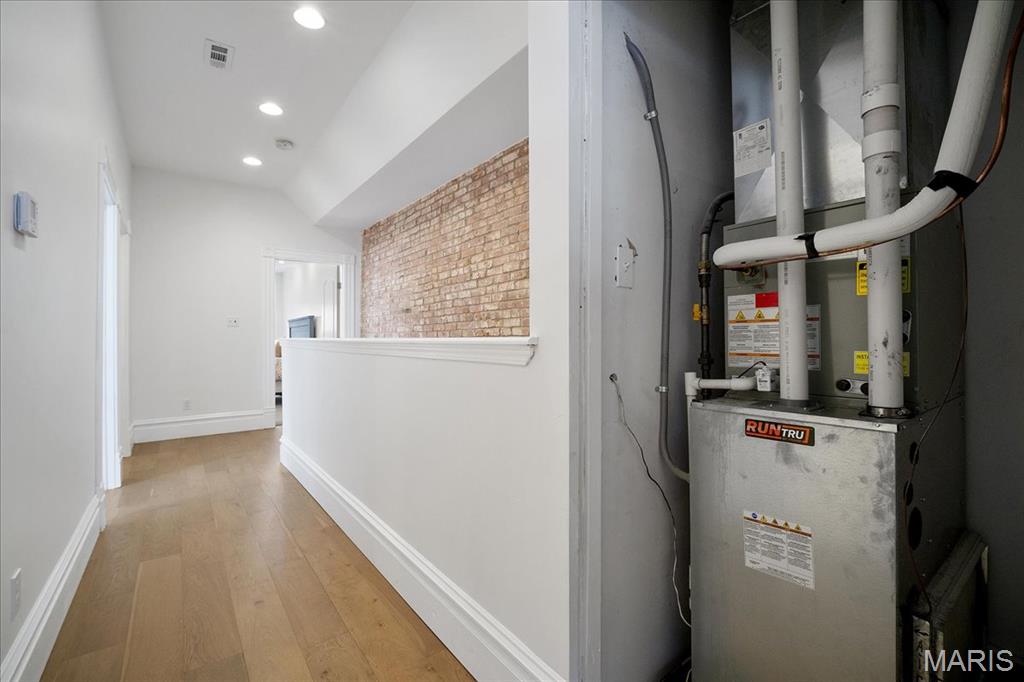 St Louis, Missouri 63118, United States, 3 Bedrooms Bedrooms, ,3 BathroomsBathrooms,Residential,Active,138615