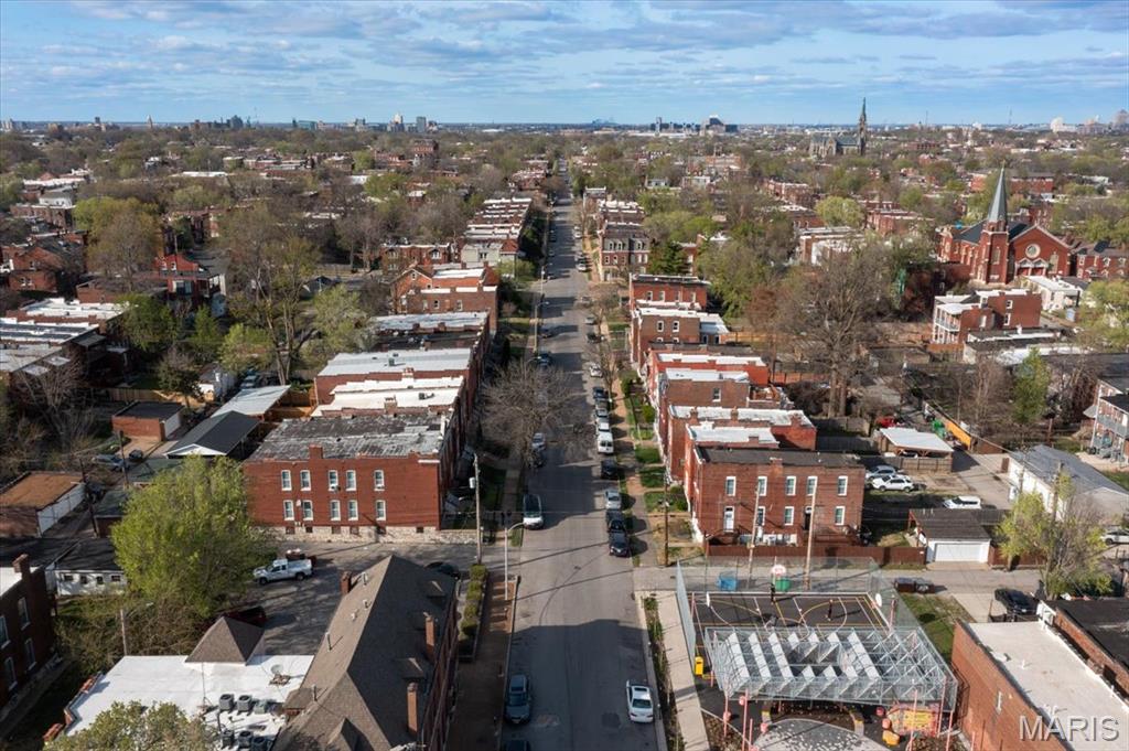 St Louis, Missouri 63118, United States, 3 Bedrooms Bedrooms, ,3 BathroomsBathrooms,Residential,Active,138615