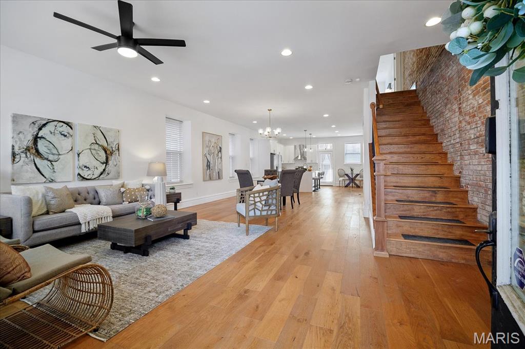 St Louis, Missouri 63118, United States, 3 Bedrooms Bedrooms, ,3 BathroomsBathrooms,Residential,Active,138615