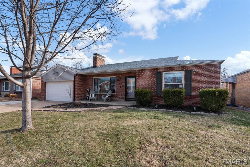 6034 Childress Avenue