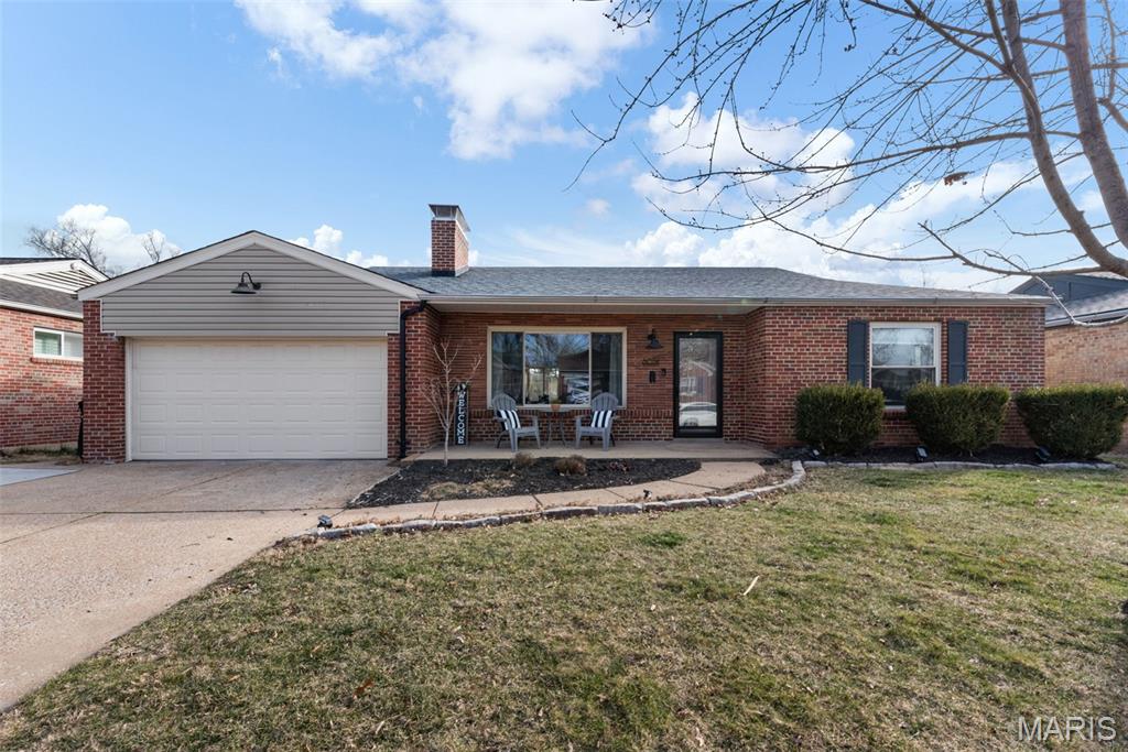 6034 Childress Avenue