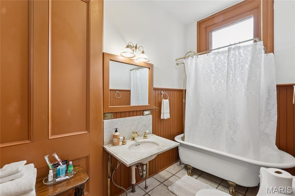 N/A - Commercial Sale