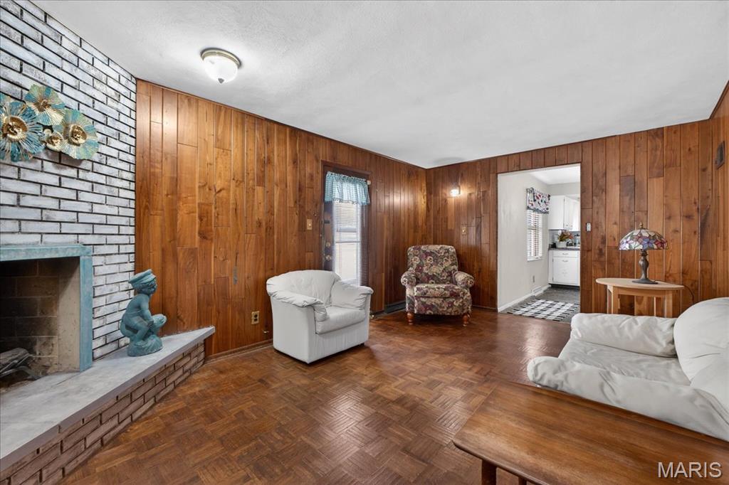 Colonial Estates - Residential