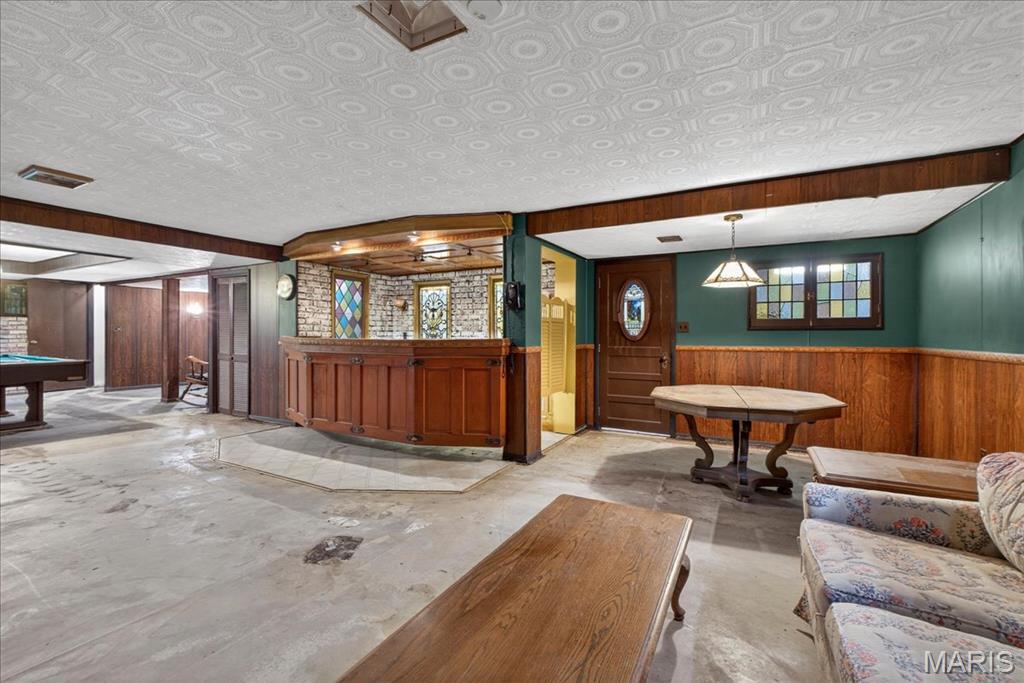 Colonial Estates - Residential