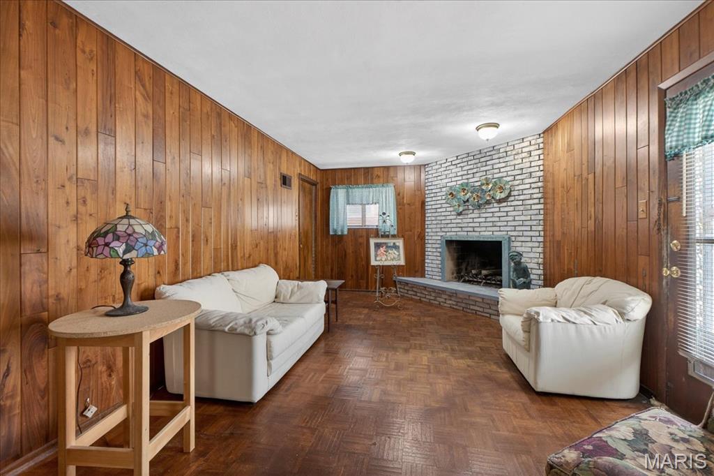 Colonial Estates - Residential