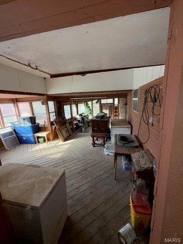 n/a - Commercial Sale