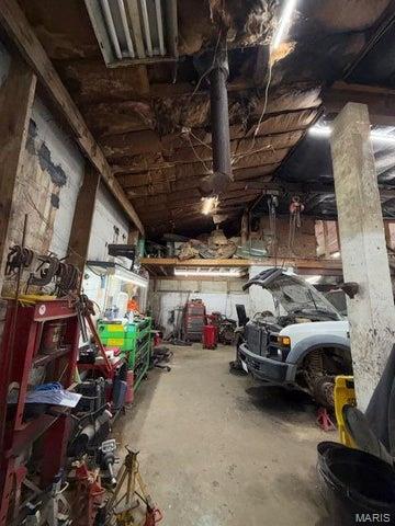 n/a - Commercial Sale