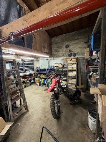 n/a - Commercial Sale