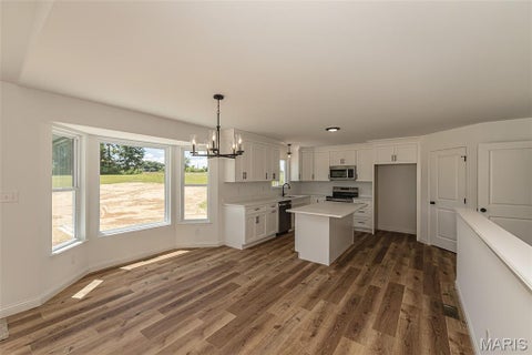 Tiny photo for 15 Oakview Court, Troy, MO 63379 (MLS # 26058239)