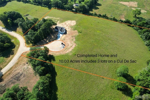 Tiny photo for 15 Oakview Court, Troy, MO 63379 (MLS # 26058239)