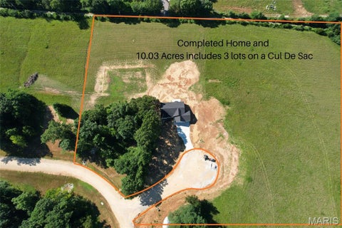 Tiny photo for 15 Oakview Court, Troy, MO 63379 (MLS # 26058239)