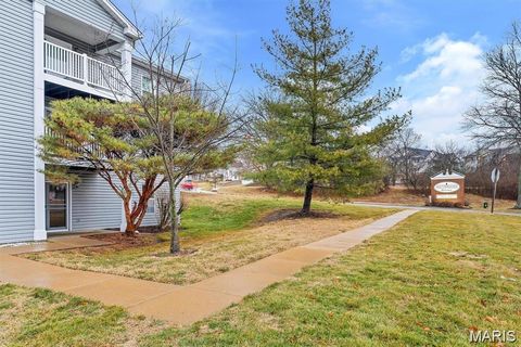 Tiny photo for 9608 Bent Pine Drive #J, St Louis, MO 63126 (MLS # 26018702)