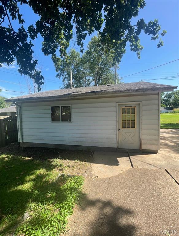 Grant - Wood - Commercial Sale