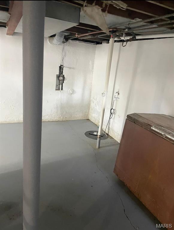 Grant - Wood - Commercial Sale